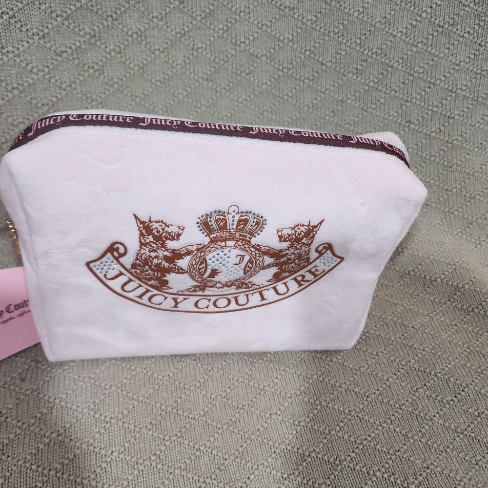 Juicy Couture Light Pink Cosmetic Case with Gold Logo New - Picture 2 of 5